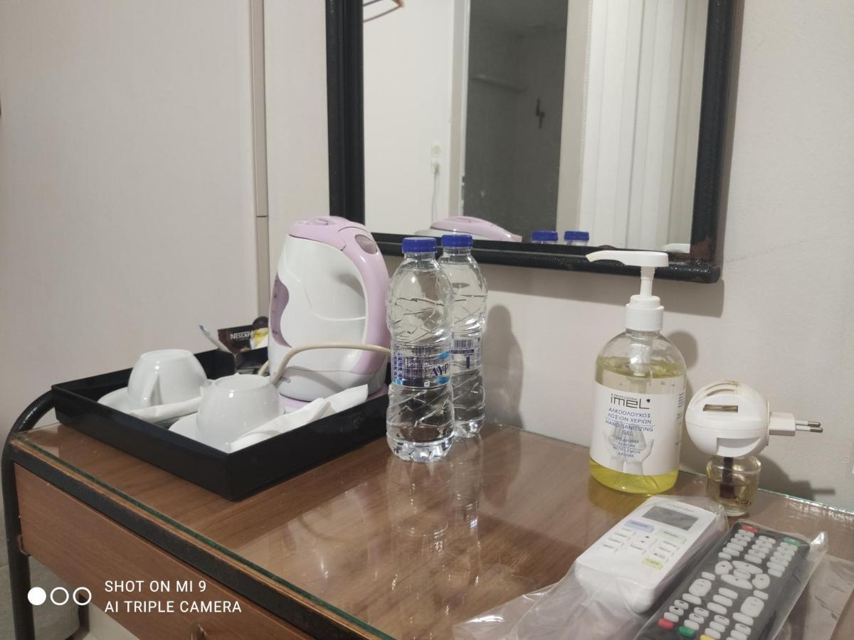 Hotel Trifylia Kyparissia Buitenkant foto