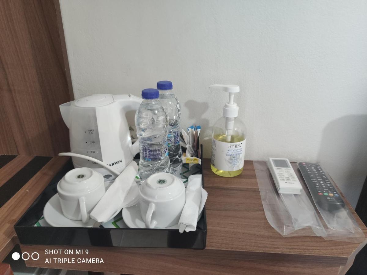 Hotel Trifylia Kyparissia Buitenkant foto