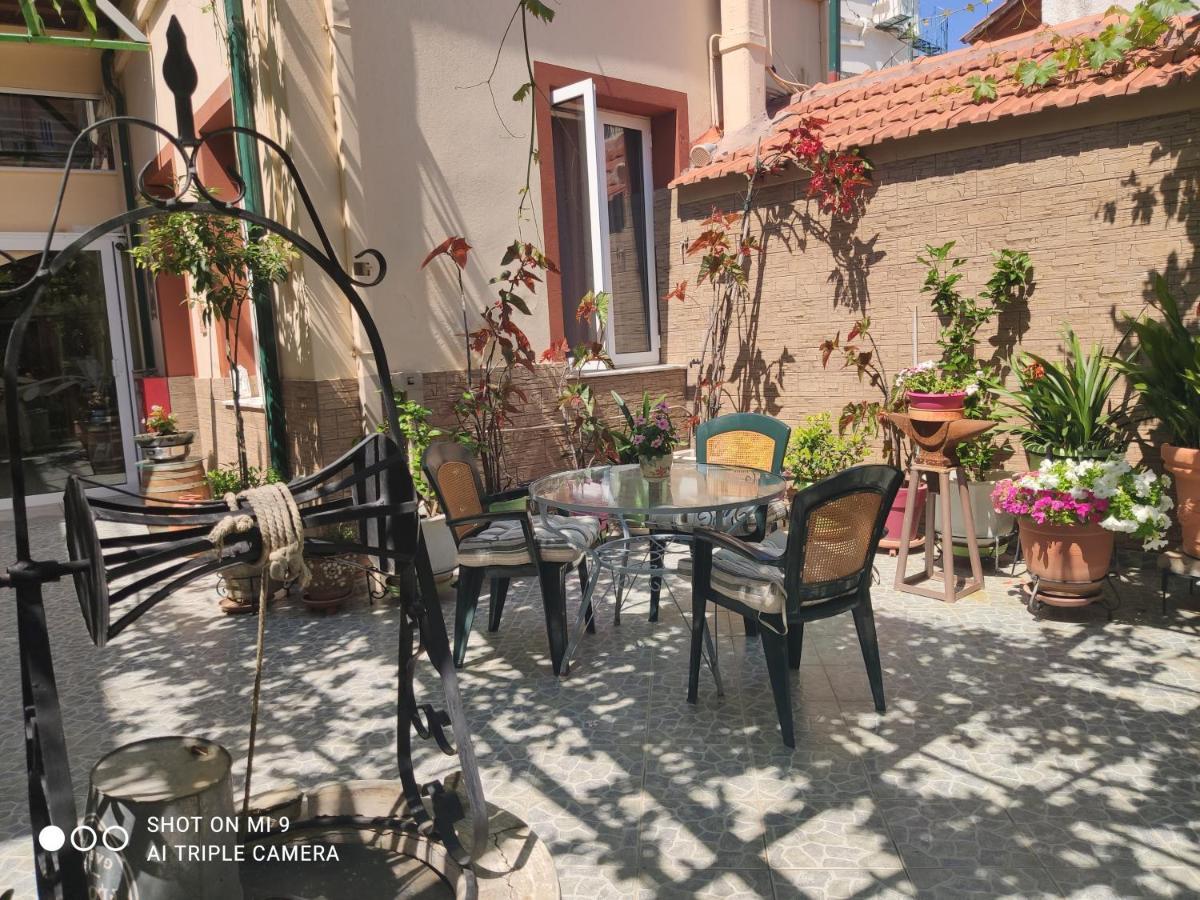 Hotel Trifylia Kyparissia Buitenkant foto